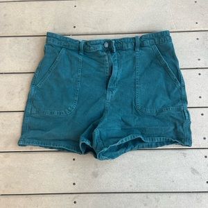 Universal Threads Jean Shorts : Green : Size 14/32